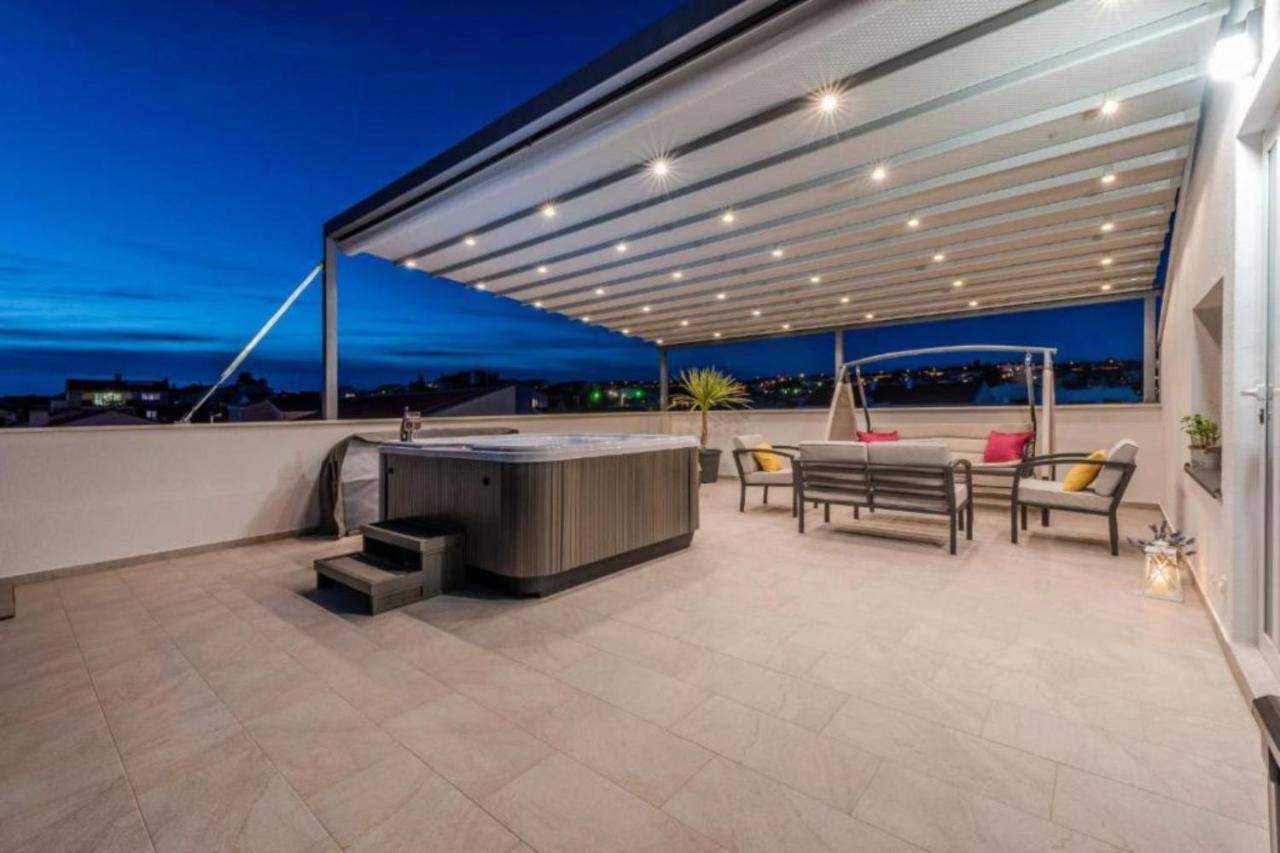 זאדאר Luxury Majpruz Suites I מראה חיצוני תמונה