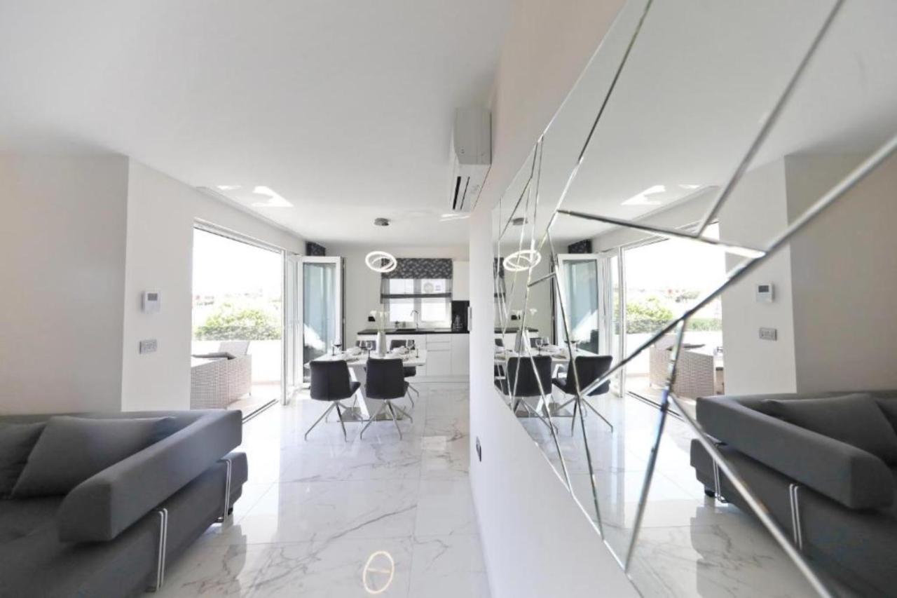 זאדאר Luxury Majpruz Suites I מראה חיצוני תמונה